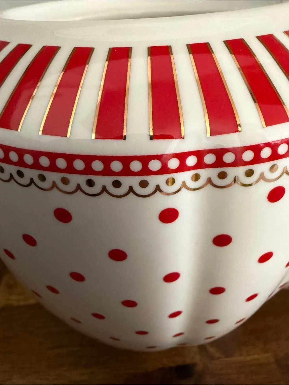 Porcelain Polka Dots Teapot